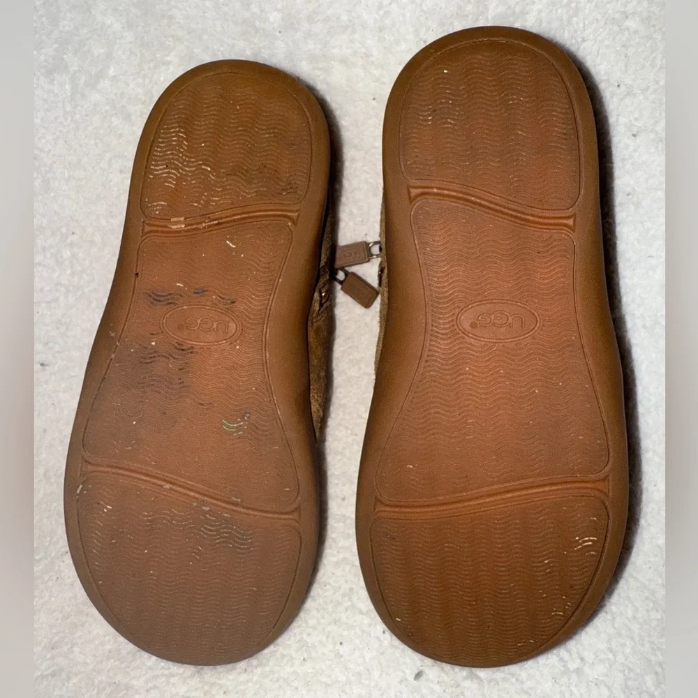 UGG Kids Kristjan Chukka Boot | Size 12 | Tan | Red |